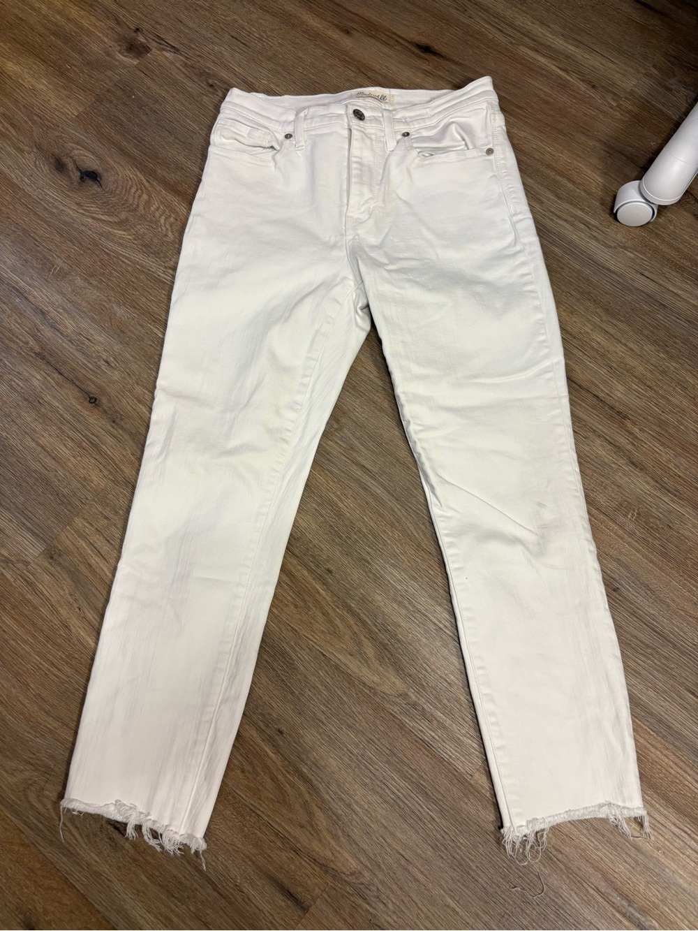 Madewell White Ankle Crop Jeans with Raw Hem
